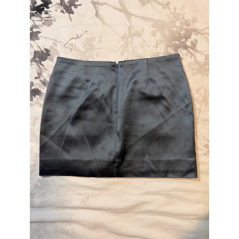 Babaton Aritzia Grey Satin Mini Skirt Size 0 Dark Steel Charcoal 122373